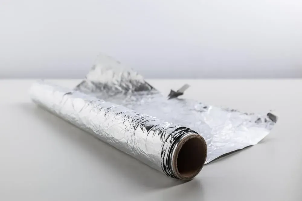 Jakie zastosowania ma folia aluminiowa? Poznaj ciekawe pomysły na jej wykorzystanie